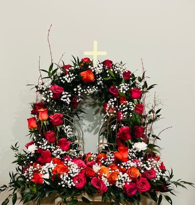 Gates of heaven funeral tribute of roses, gyp etc