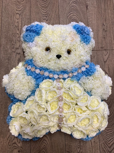 Teddy bear wreath